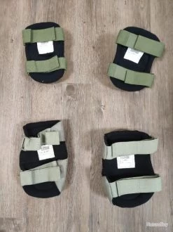 L'équipement tactique est un véritable gagnant. -L'équipement tactique est un véritable gagnant. 00002 Genouilleres et Coudieres BLACK HAWK taille unique neuves