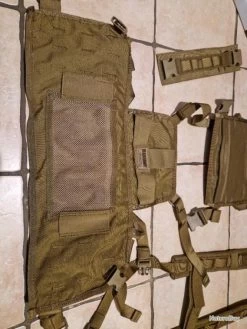 Gilet Black Hawk / Chest Commando Recon Harness Gen 2 -L'équipement tactique est un véritable gagnant. 00003 Gilet Black Hawk Chest commando Recon Harness Gen 2