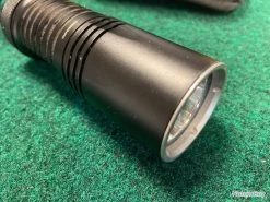 Lampe Torche Nitecore Explorer EA41 - 1 020 Lumens (occasion) -L'équipement tactique est un véritable gagnant. 00003 Lampe torche Nitecore Explorer EA41 1 020 Lumens occasion