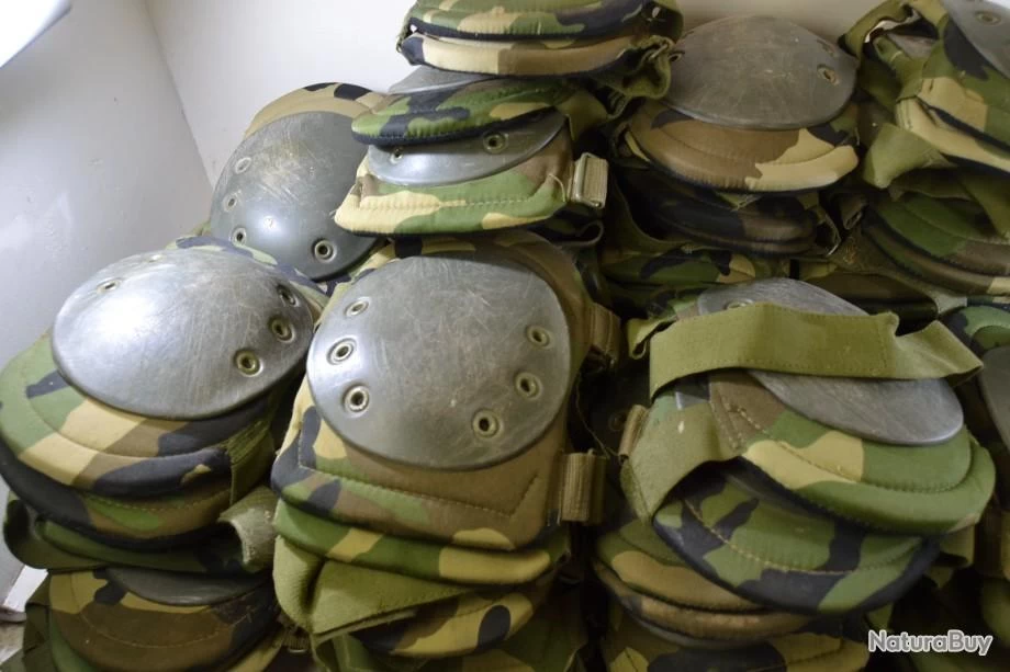 Mil-Tec Lot 42 Paires De Genouillères Protection Genoux Camouflé, Idéal équipe Paintball Airsoft Surplus 5 Mil-Tec Lot 42 Paires De Genouillères Protection Genoux Camouflé, Idéal équipe Paintball Airsoft Surplus – Image 3