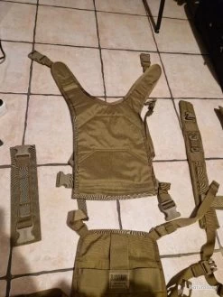 Gilet Black Hawk / Chest Commando Recon Harness Gen 2 -L'équipement tactique est un véritable gagnant. 00004 Gilet Black Hawk Chest commando Recon Harness Gen 2