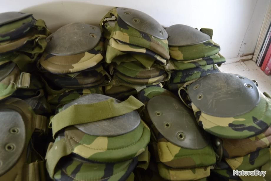 Mil-Tec Lot 42 Paires De Genouillères Protection Genoux Camouflé, Idéal équipe Paintball Airsoft Surplus 6 Mil-Tec Lot 42 Paires De Genouillères Protection Genoux Camouflé, Idéal équipe Paintball Airsoft Surplus – Image 4