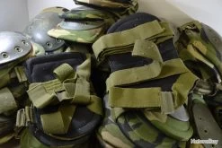 Mil-Tec Lot 42 Paires De Genouillères Protection Genoux Camouflé, Idéal équipe Paintball Airsoft Surplus 11 Mil-Tec Lot 42 Paires De Genouillères Protection Genoux Camouflé, Idéal équipe Paintball Airsoft Surplus -L'équipement tactique est un véritable gagnant. 00005 Lot 42 paires de genouilleres protection genoux camoufle ideal equipe paintball airsoft surplus