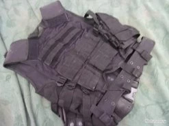 Gilet Tactique MIL-TEC -L'équipement tactique est un véritable gagnant. 00010 gilet tactique MIL TEC
